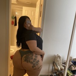 Latina bbw ass